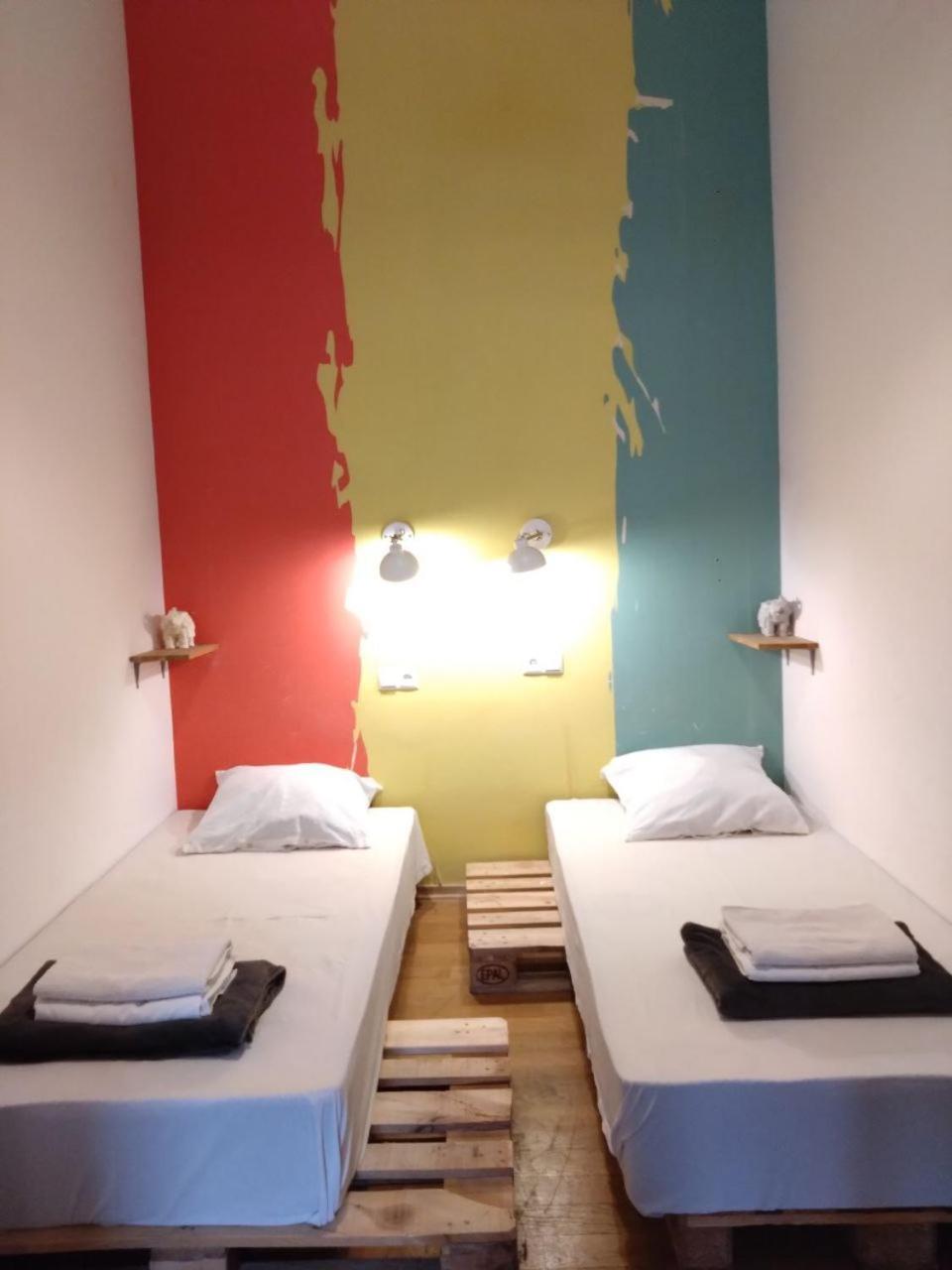 Moosica Hostel Tbilisi Exterior foto